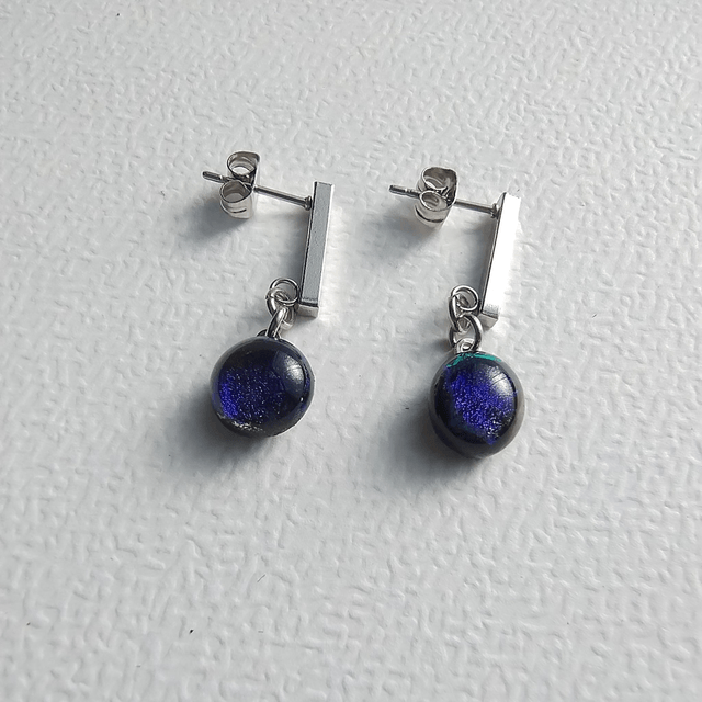 Boucles d'oreilles pendantes avec verre dichroïque multicolore LEIA&CO