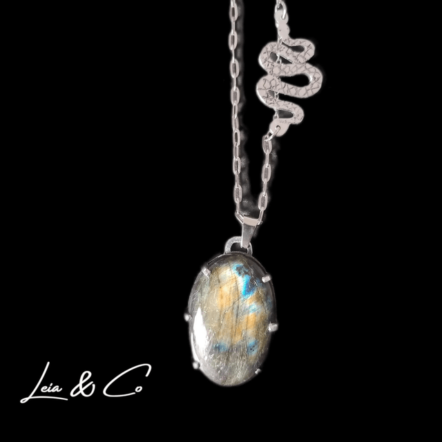 Collier serpent et Labradorite verte et marron LEIA&CO