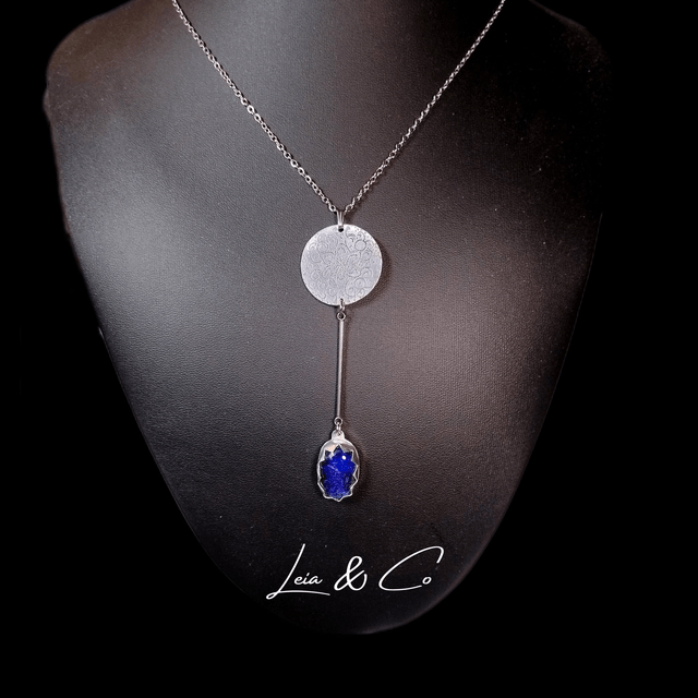 Collier chakra Brahma avec mandala et verre dichroïque bleu LEIA&CO