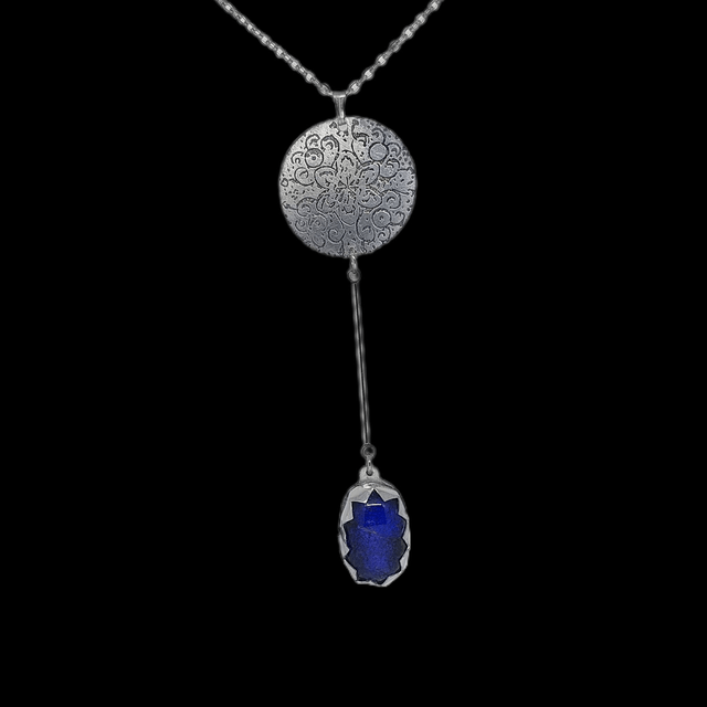 Collier chakra Brahma avec mandala et verre dichroïque bleu LEIA&CO