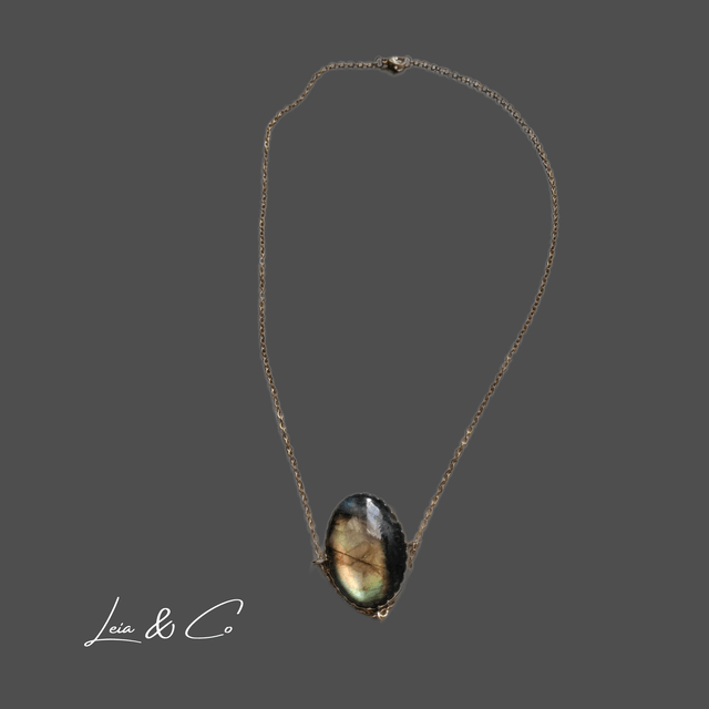 Collier Khamsa avec Labradorite verte LEIA&CO
