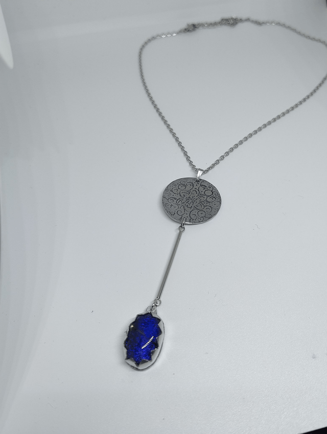 Collier chakra Brahma avec mandala et verre dichroïque bleu LEIA&CO