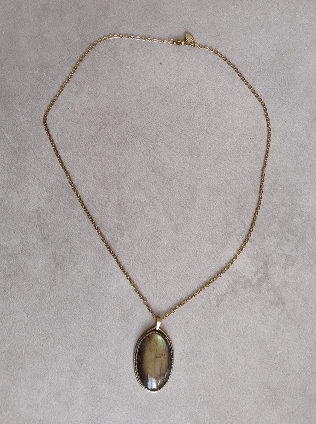 Collier doré Labradorite verte et Ankh LEIA&CO