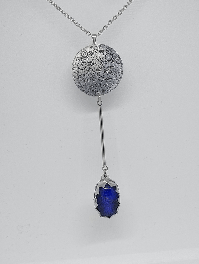 Collier chakra Brahma avec mandala et verre dichroïque bleu LEIA&CO
