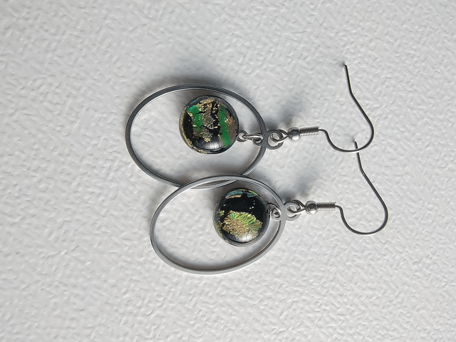 Boucles d'oreilles pendantes avec verre dichroïque multicolore LEIA&CO